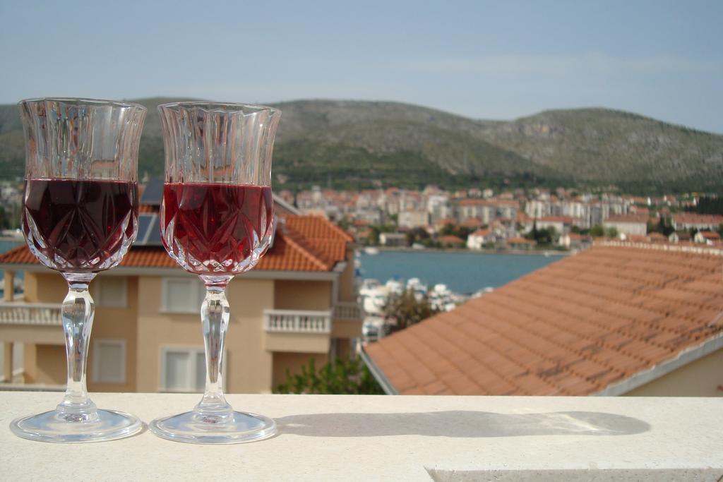 Apartments Bulicic Trogir Eksteriør bilde