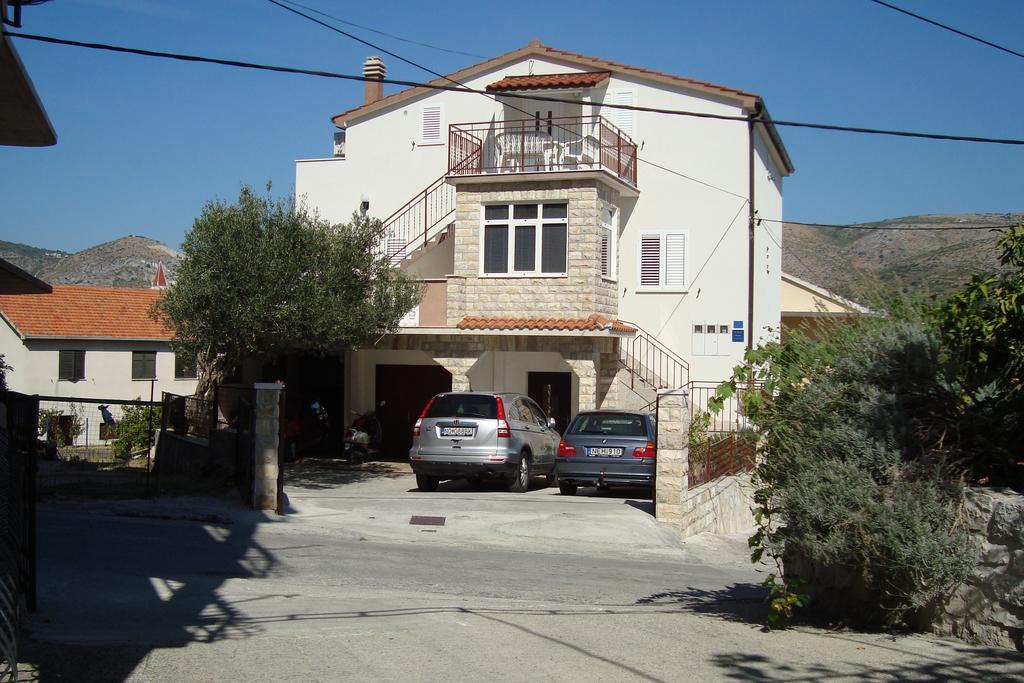 Apartments Bulicic Trogir Eksteriør bilde